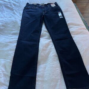 Women's Levi Jeans